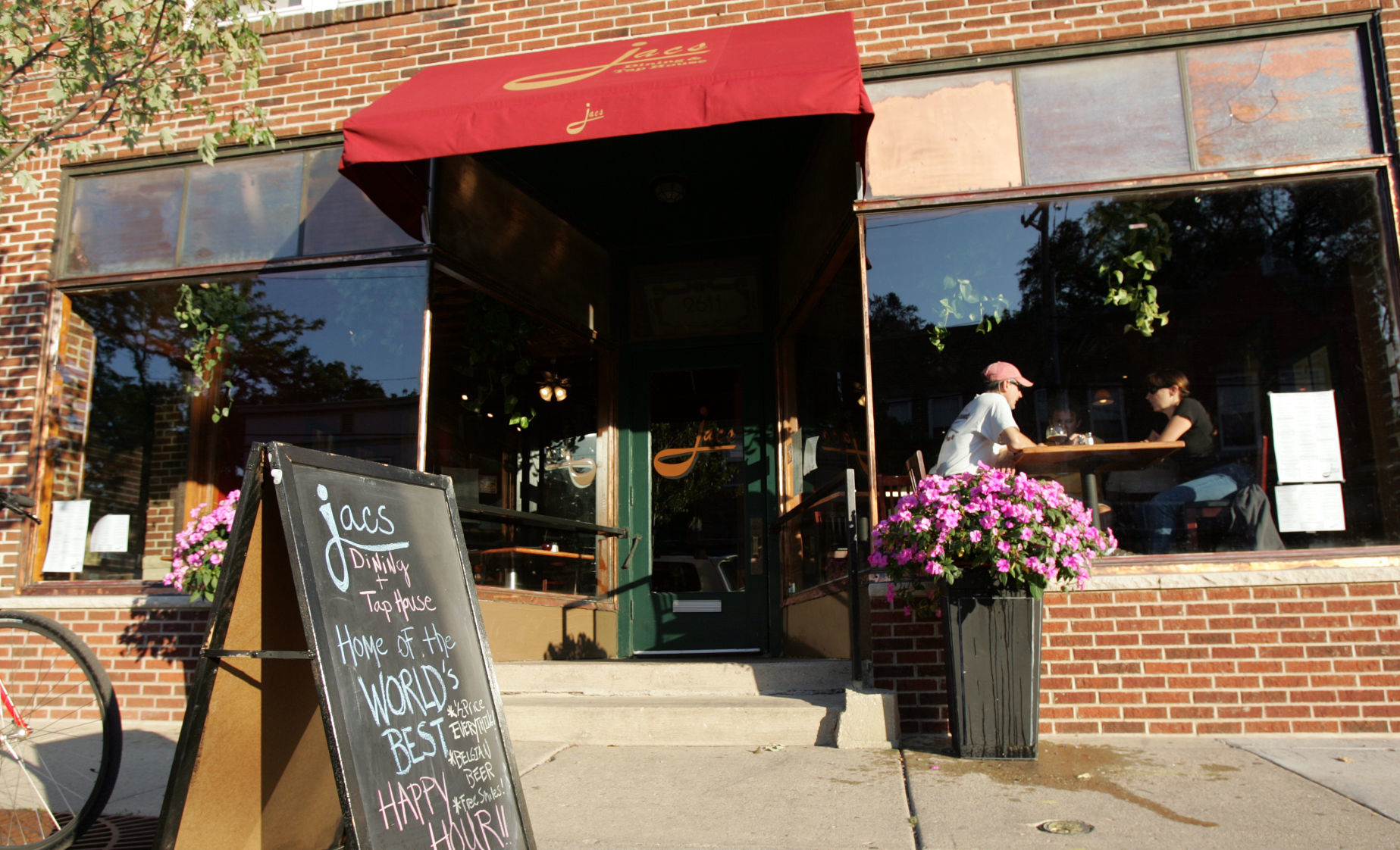 Jacs Dining and Tap House
